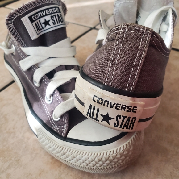 Awesome vintage  pair of converse ALL☆STAR sneakers - Picture 2 of 4